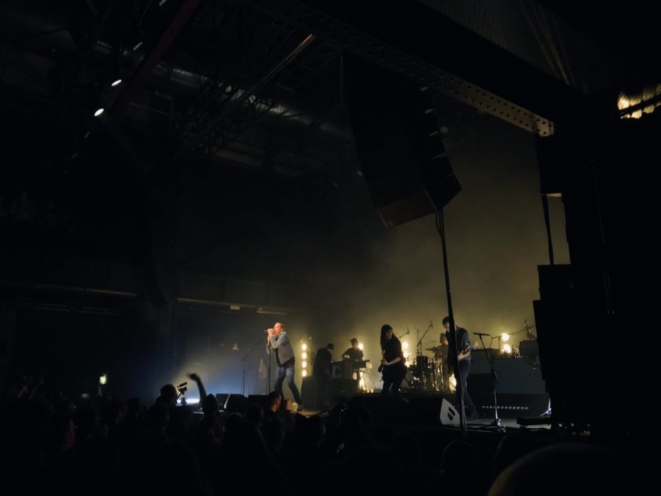 Thees Uhlmann live im Kölner Palladium. Foto von Jonas Horn.