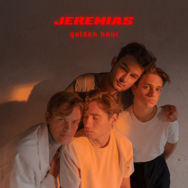 Review: Autorin Emilia findet, dass das Jeremias Debüt-Album "golden hour" von Leichtigkeit nur so durchzogen ist.