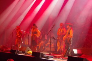 Ye Banished Privateers im Circus Krone in München