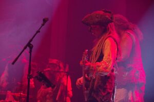 Ye Banished Privateers im Circus Krone in München