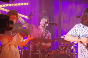 Folkshilfe im Ballhaus Rosenheim