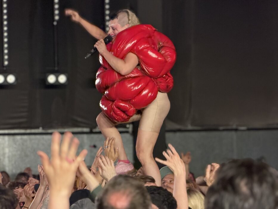 peaches köln live music hall